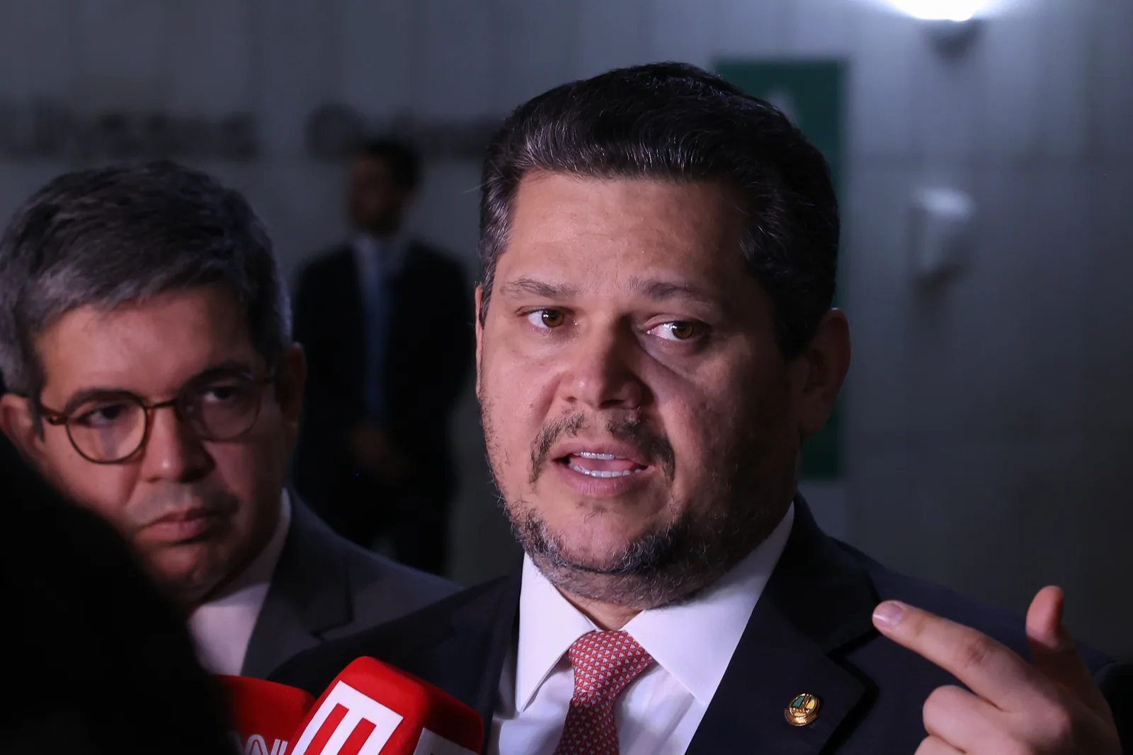 Senado quer votar PEC de agentes de saúde até 15 de julho