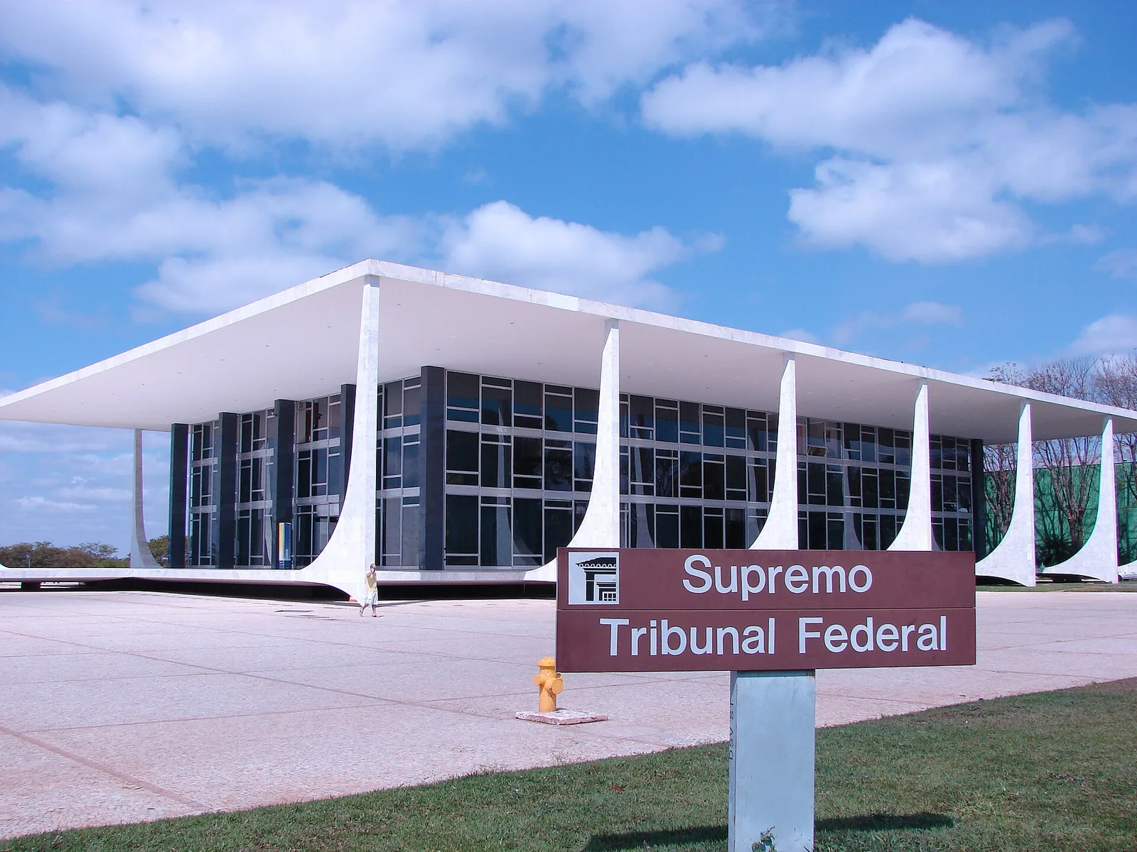 STF vela o ministro aposentado Octavio Gallotti
