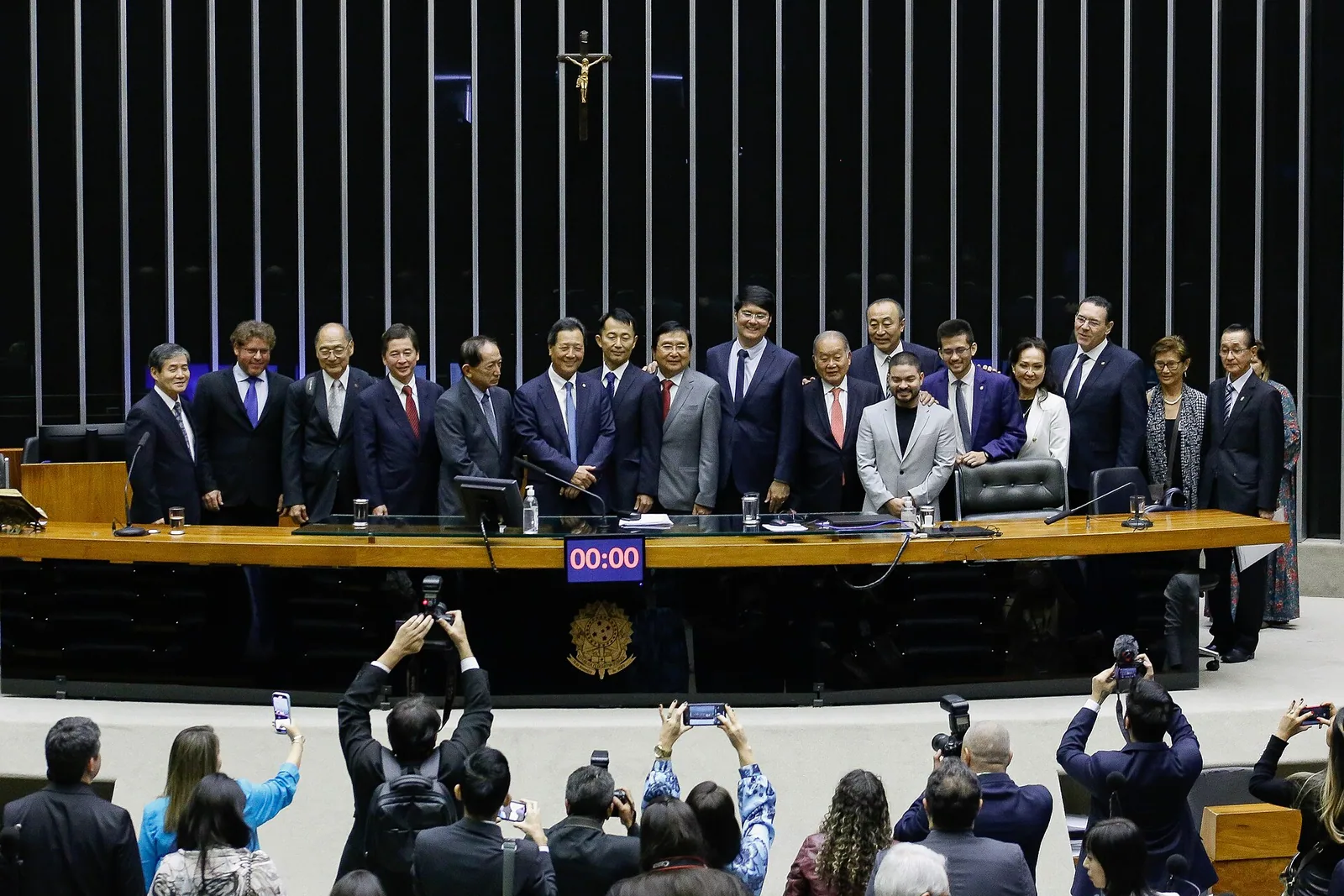 Câmara aprova verbas para desastres e gás de cozinha