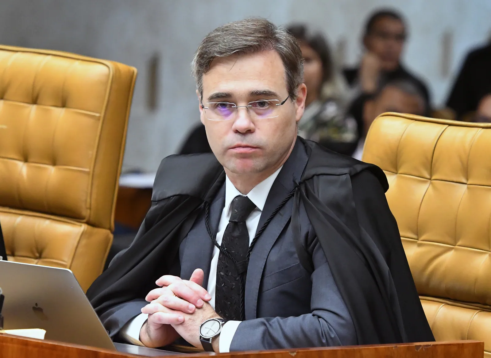 STF autoriza PF a investigar verba de filme sobre Bolsonaro