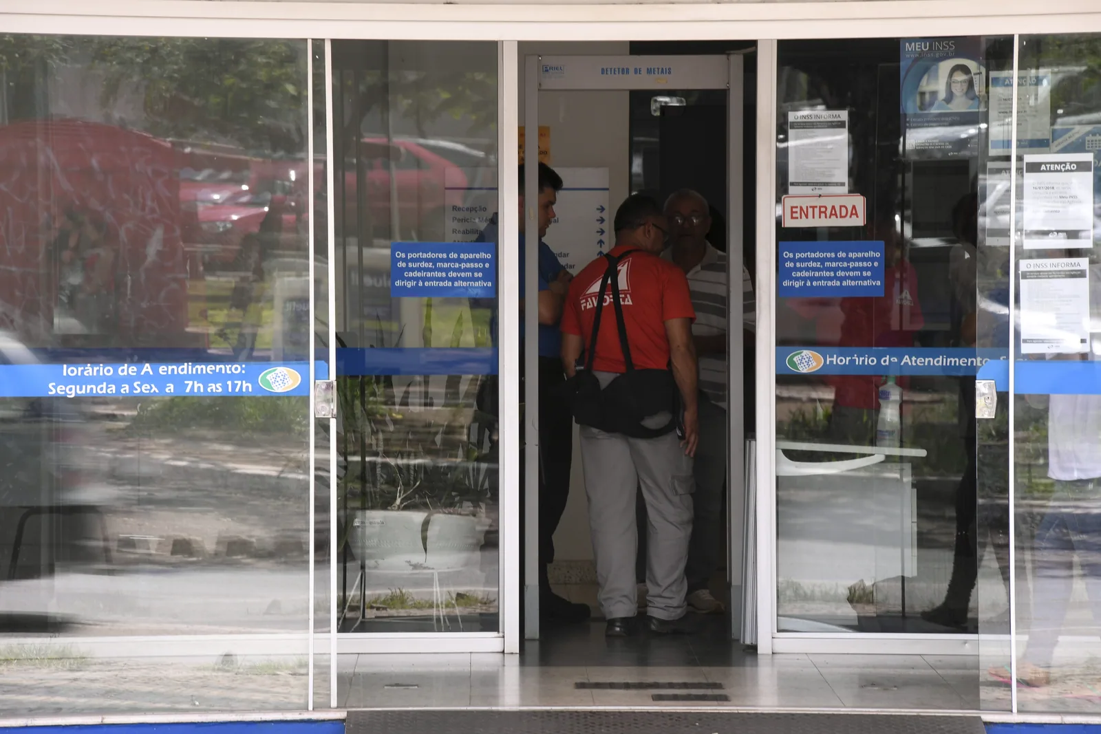 INSS dispensa carência de 18 doenças para benefícios