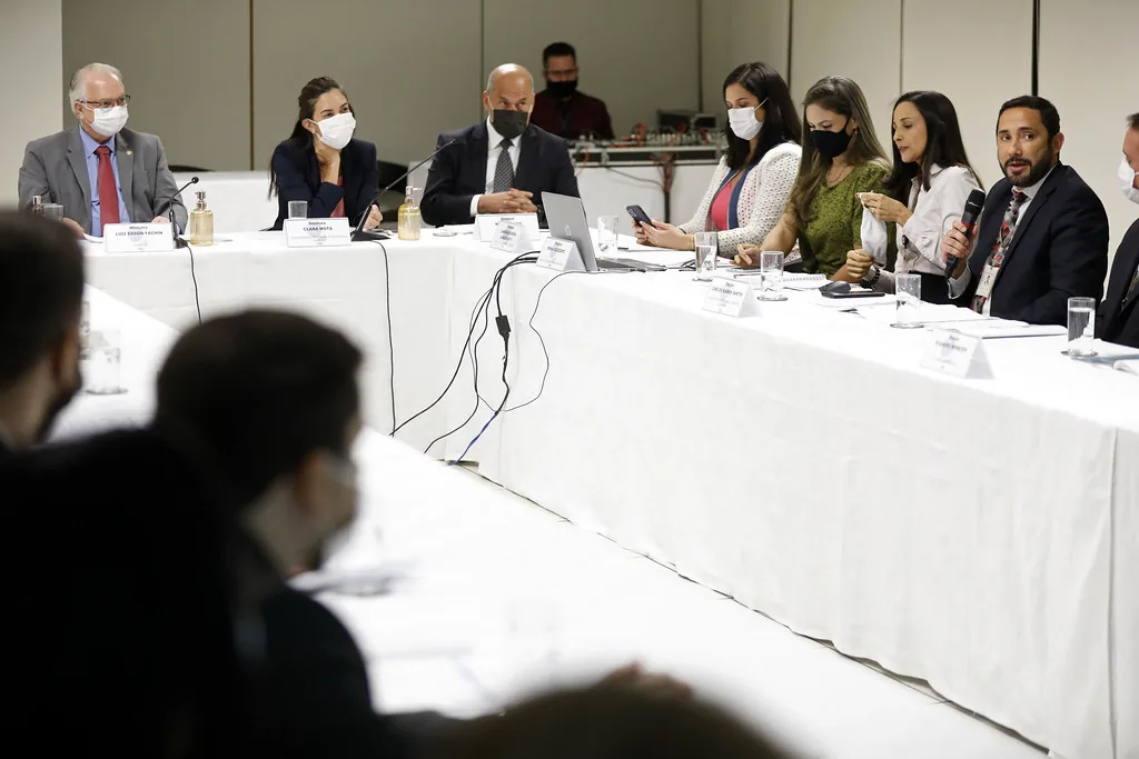 CNJ reúne pesquisas sobre direitos políticos no Judiciário