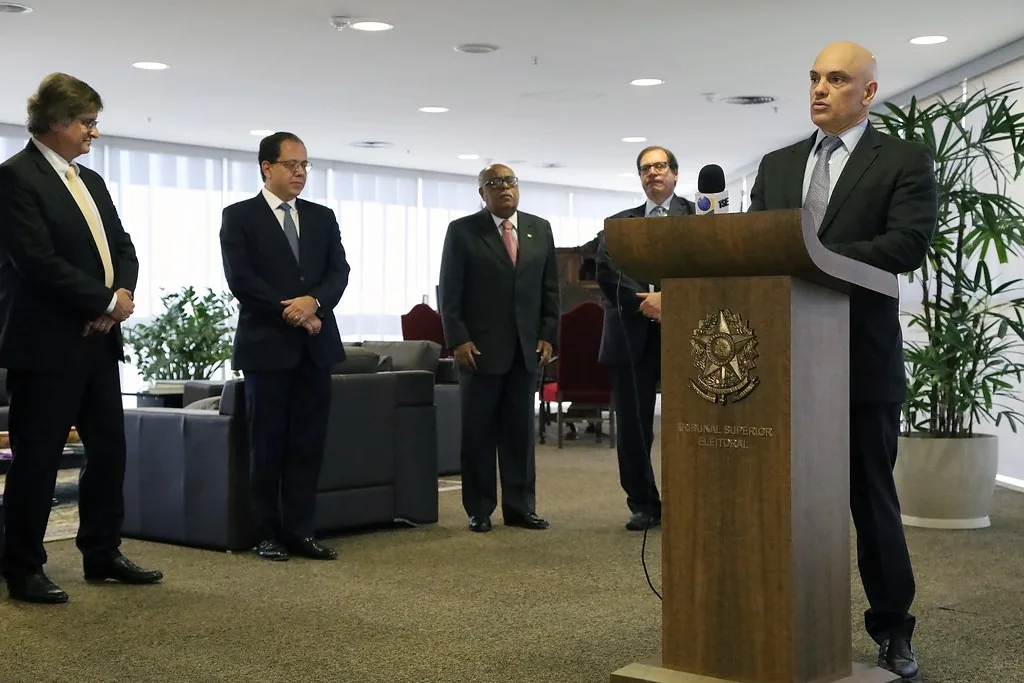 Ministro Kassio Nunes Marques convocou a 4ª sessão do plenário eletrônico, que abre espaço para sustentações orais da advocacia.