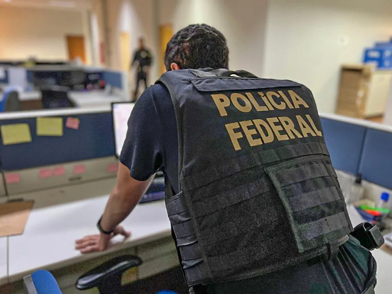 PF deflagra ação contra desvio de R$ 45 mi da Caixa