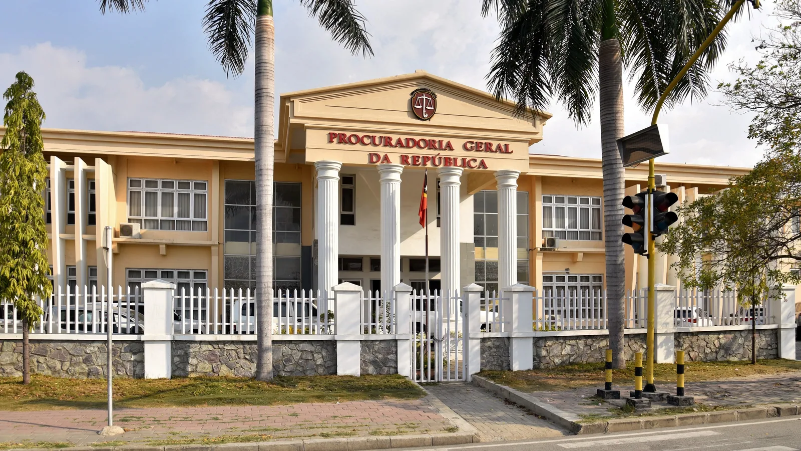 PGR pede demissão de ministro do STJ por crime sexual