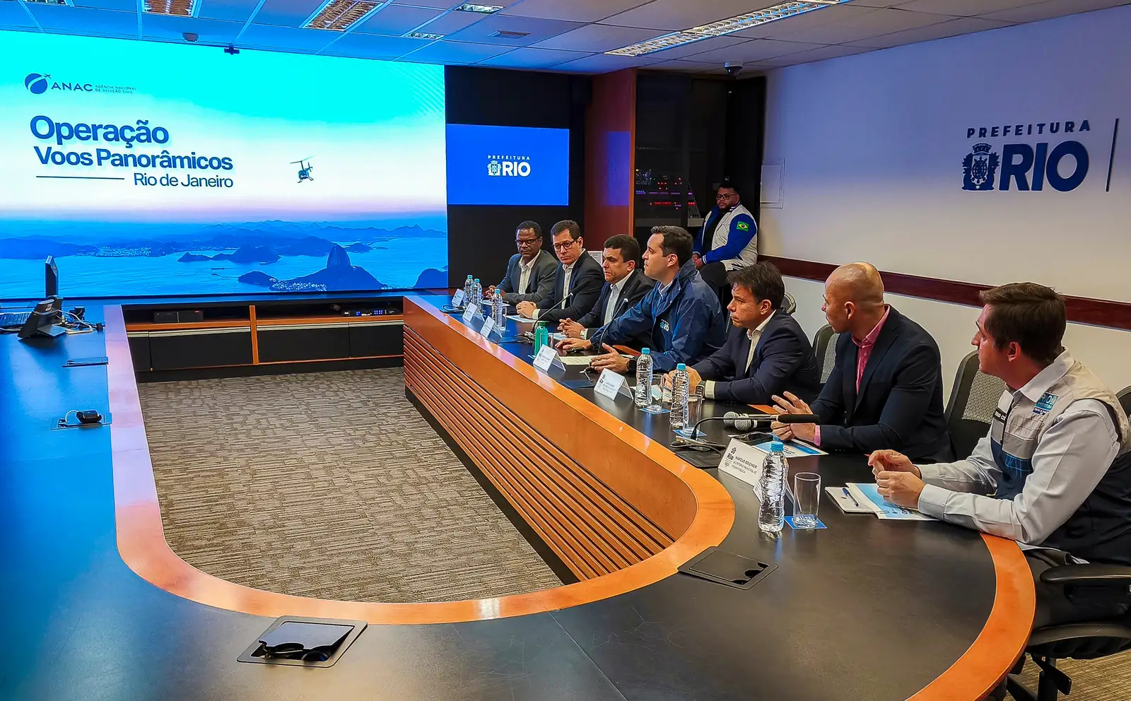 Anac suspende 4 empresas de voos panorâmicos no Rio